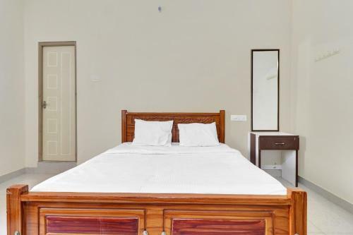 Hotel Oyo Flagship 83084 Kr Lodge