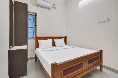 Hotel Oyo Flagship 83084 Kr Lodge