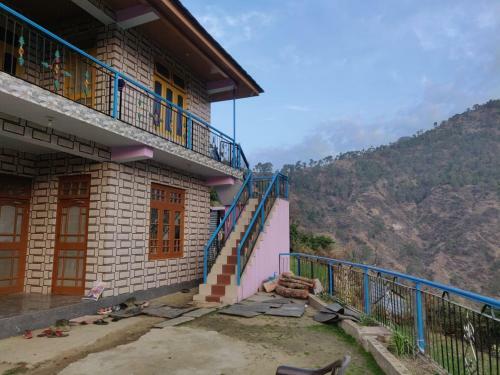 Notonmap - Hidden Hamlet, Thata