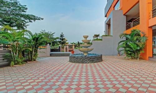 Hotel Treebo Trend Matoshree Inn Satara
