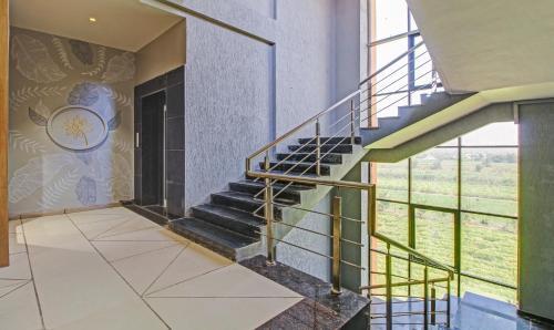 Hotel Treebo Trend Matoshree Inn Satara