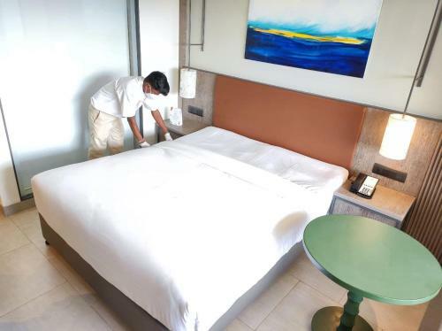 Hotel Amoravida By 7 Apple Resorts