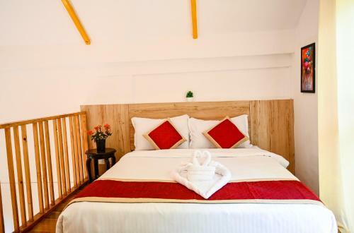 Hotel Mulberry La Blanca Resort