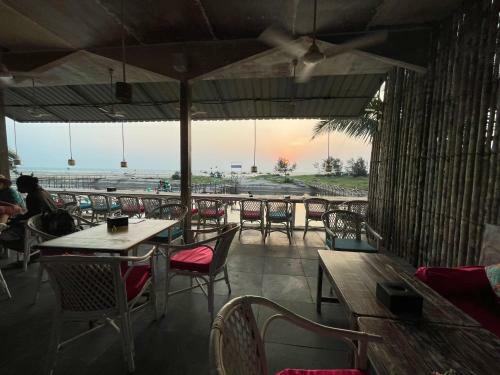 Hotel Chique Shanti Resort