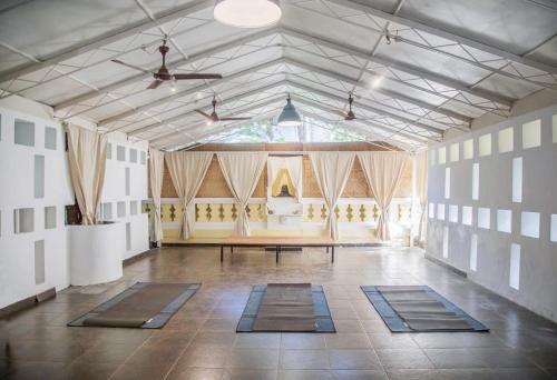 Villa Ishavilas By Lohono Stays
