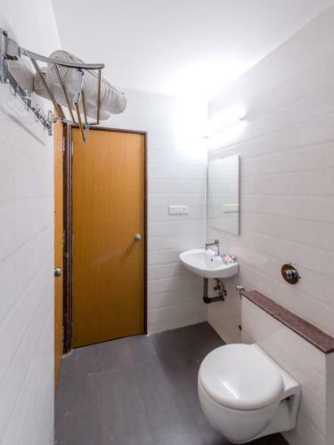 Apartamento Aashirwad Serviced Residences