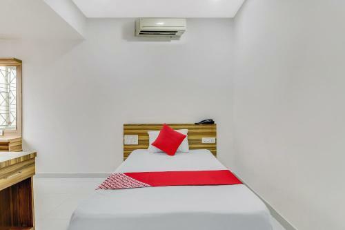 Oyo 63561 Hotel Sai Grand