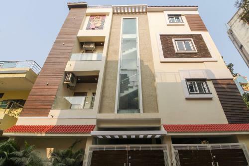 Hostal Oyo Home 79880 Dk Homes