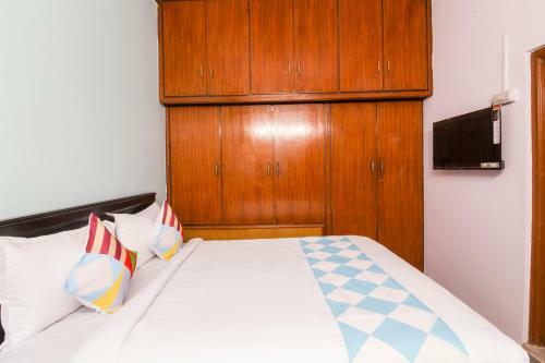 Hostal Vaccinated Staff - Oyo Home 79878 Pleasant Stays