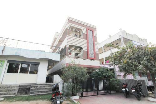 Hostal Vaccinated Staff - Oyo Home 79878 Pleasant Stays
