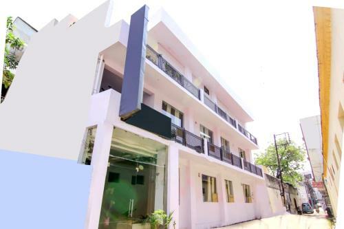 Hotel Stay Inn Charbagh Lucknow Junction