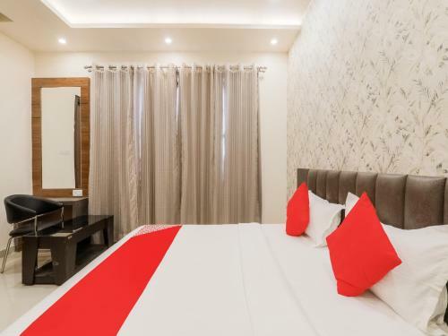 Hotel Oyo 77595 Ashiyana Residency