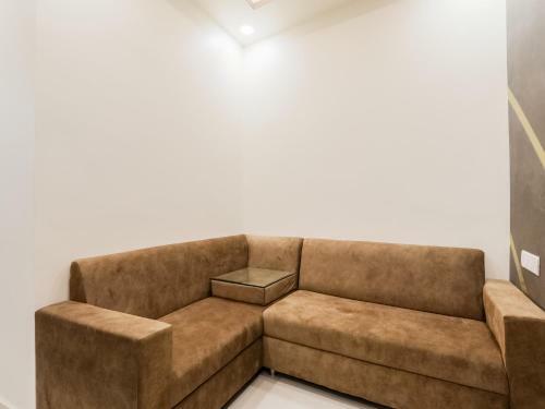 Hotel Oyo 77595 Ashiyana Residency