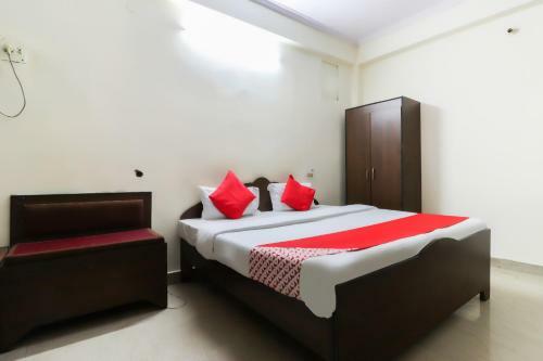 Oyo Flagship 60768 Hotel Star Palace