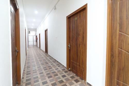 Hotel Oyo Flagship 83077 Krishna Stay Inn