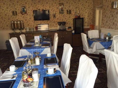 Bed & Breakfast The Pines Guest Accommodation