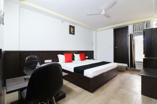 Collection O 9941 Hotel P S Grand