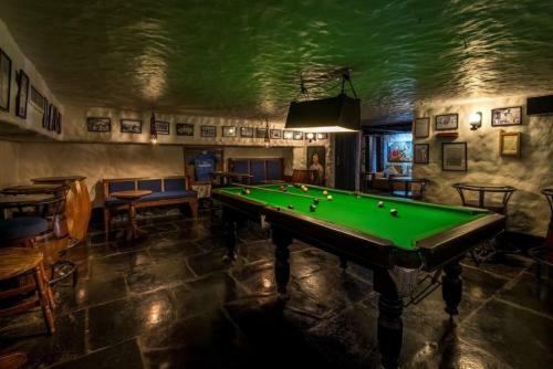 2bhk Luxury Villa W Lavish Bkfst & Pool