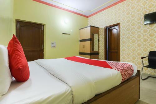 Hotel Oyo 65566 Mukund Dham