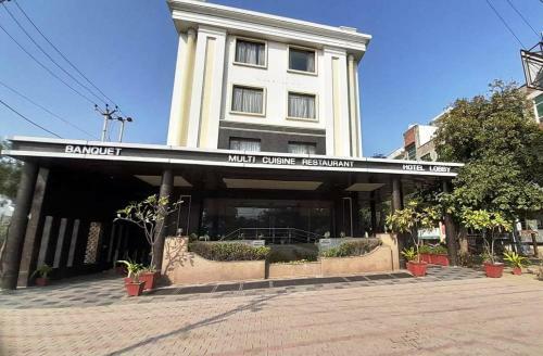 The Marque By Luxus Hotels At Mathura