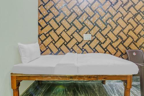 Hotel Oyo 85846 Royal Inn