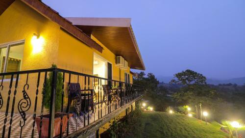 Leisurely Casa By The Hills, Pawna Lake
