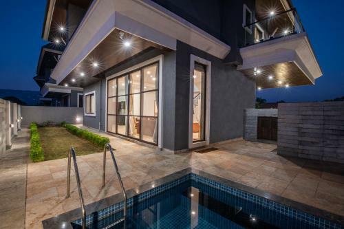 Villa Stayvista At Hillside Cove