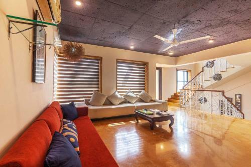 Villa Stayvista At The Happy Hive