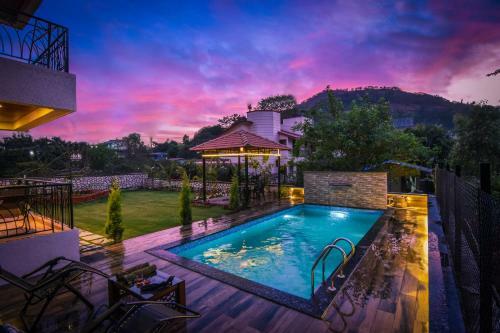 Eko Stay Gold -titanium Villa