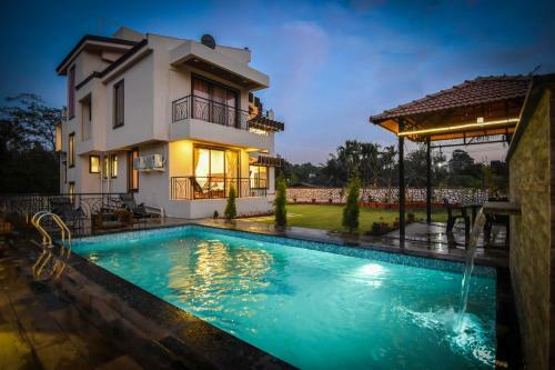 Eko Stay Gold -titanium Villa