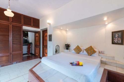 Villa Stayvista At Shantam House