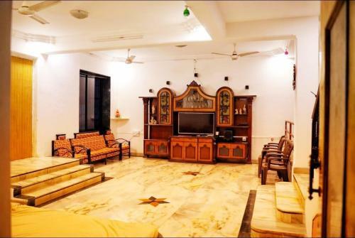 Rk's Villas- 4bhk Om Sai