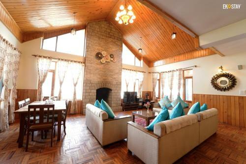 Eko Stay - Snowpeak Villa