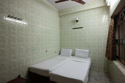 Hotel Spot On 44385 Vkn Guesthouse Spot