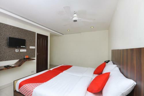 Hotel Collection O 83644 The Oaks Residency