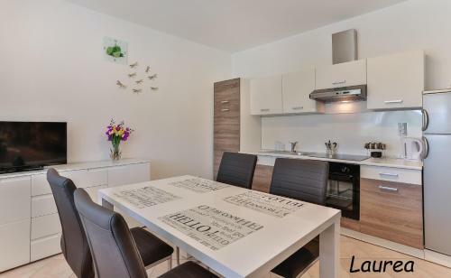 Apartamentos Laurea & Casia