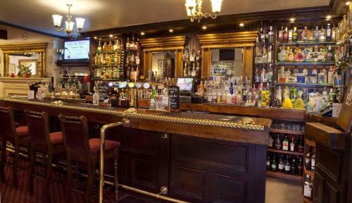 Posada The Old Bell Inn