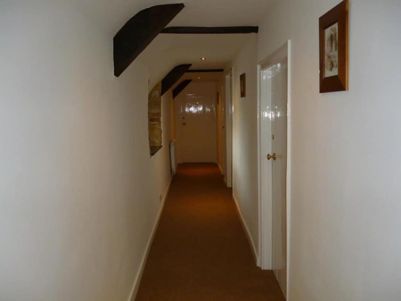 Hostal Quiet Woman House