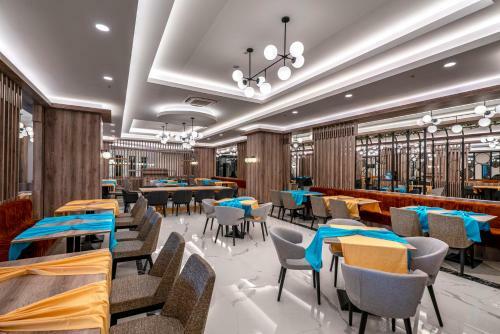 Arnor De Luxe Hotel & Spa