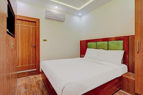 Oyo Collection O 80843 Hotel Ramesh Palace