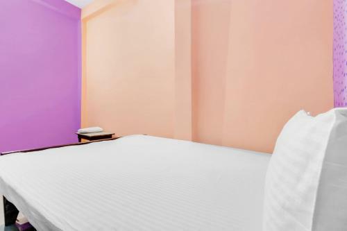 Vaccinated Staff - Spot On 60711 Hotel Radhe Inn
