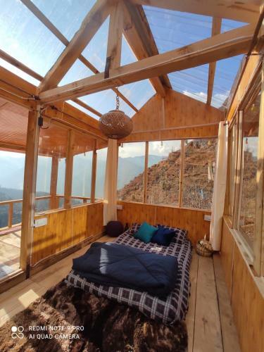 Before Sunrise Cabin