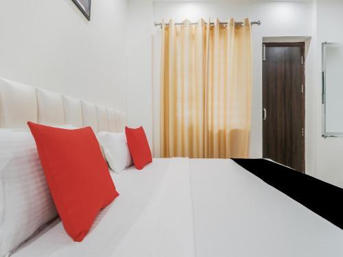 Capital O 81395 Hotel Nature View