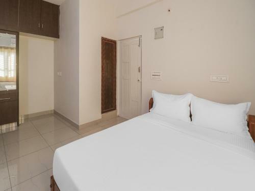 Hotel Oyo 86008 Slv Residency