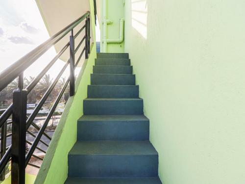 Hotel Oyo 86008 Slv Residency