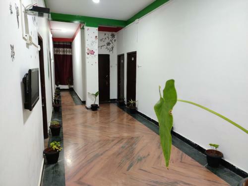 Hotel K F International