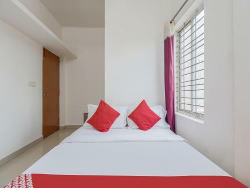 Oyo Flagship 83216 Milano Hotel Mysore