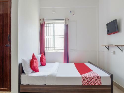 Oyo Flagship 83216 Milano Hotel Mysore