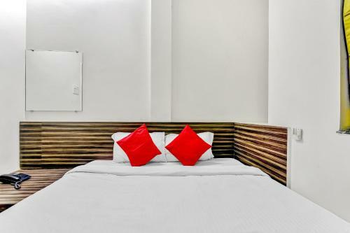 Hotel Oyo 86004 The Aace