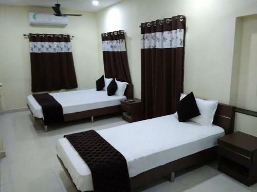 Hostal Mansi Service Apartment